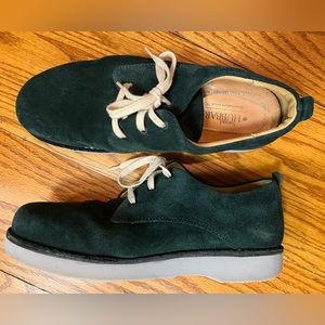 EUC Samuel Hubbard Luxe Walking Sneaker, Green